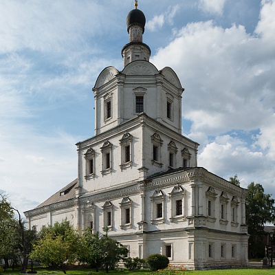 Церковь Архангела Михаила (1691-1739)