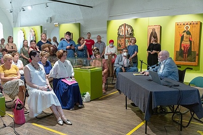 Открытие выставки «Размышление о Рублеве. Две иконы художника-реставратора В.О. Кирикова»